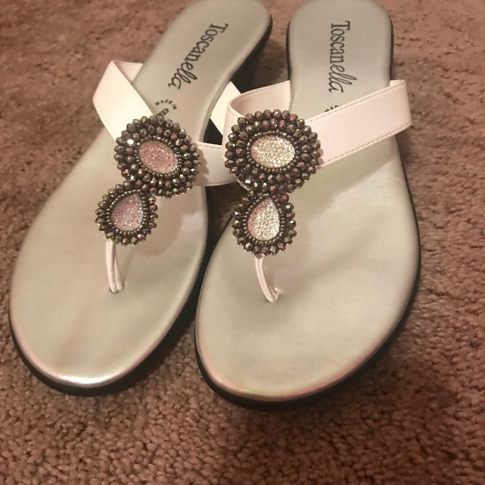 Toscanella sandals!
